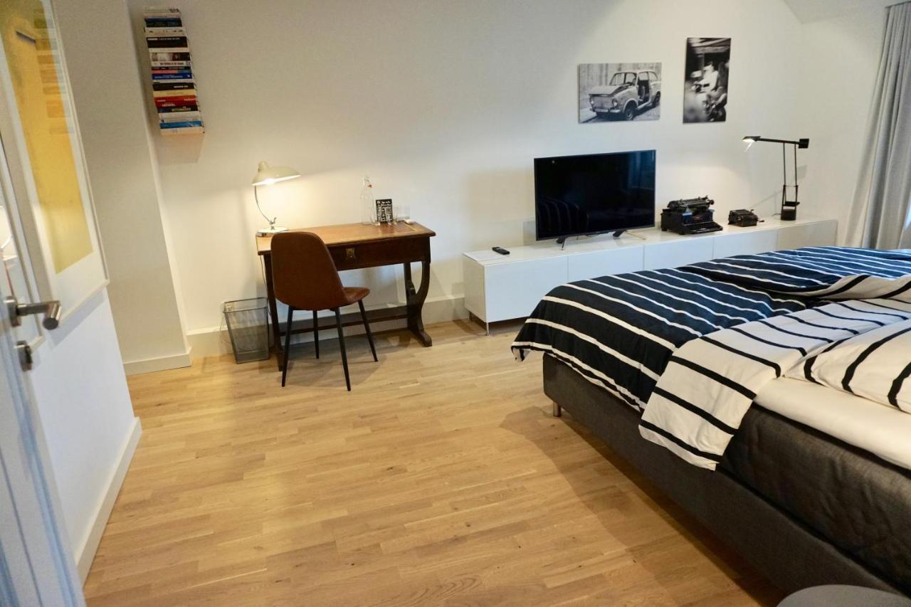 Privatzimmer Schoenfelder ดุสเซลดอร์ฟ ภายนอก รูปภาพ