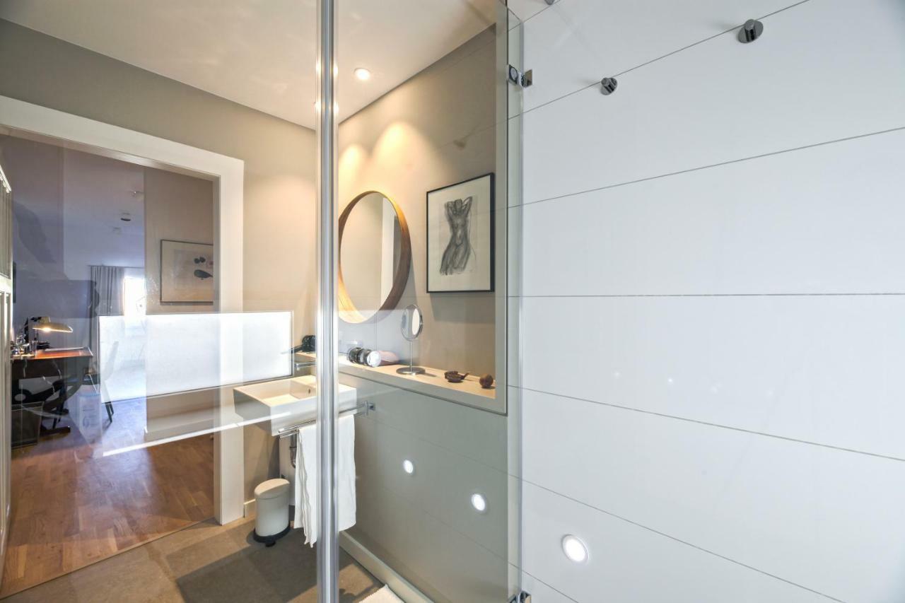 Privatzimmer Schoenfelder ดุสเซลดอร์ฟ ภายนอก รูปภาพ